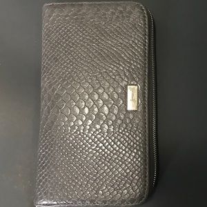 Jewell by Thirty-One